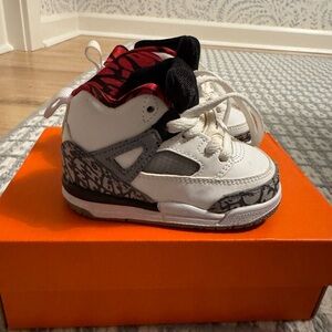 Jordan Boys Nike White and Red Sneakers